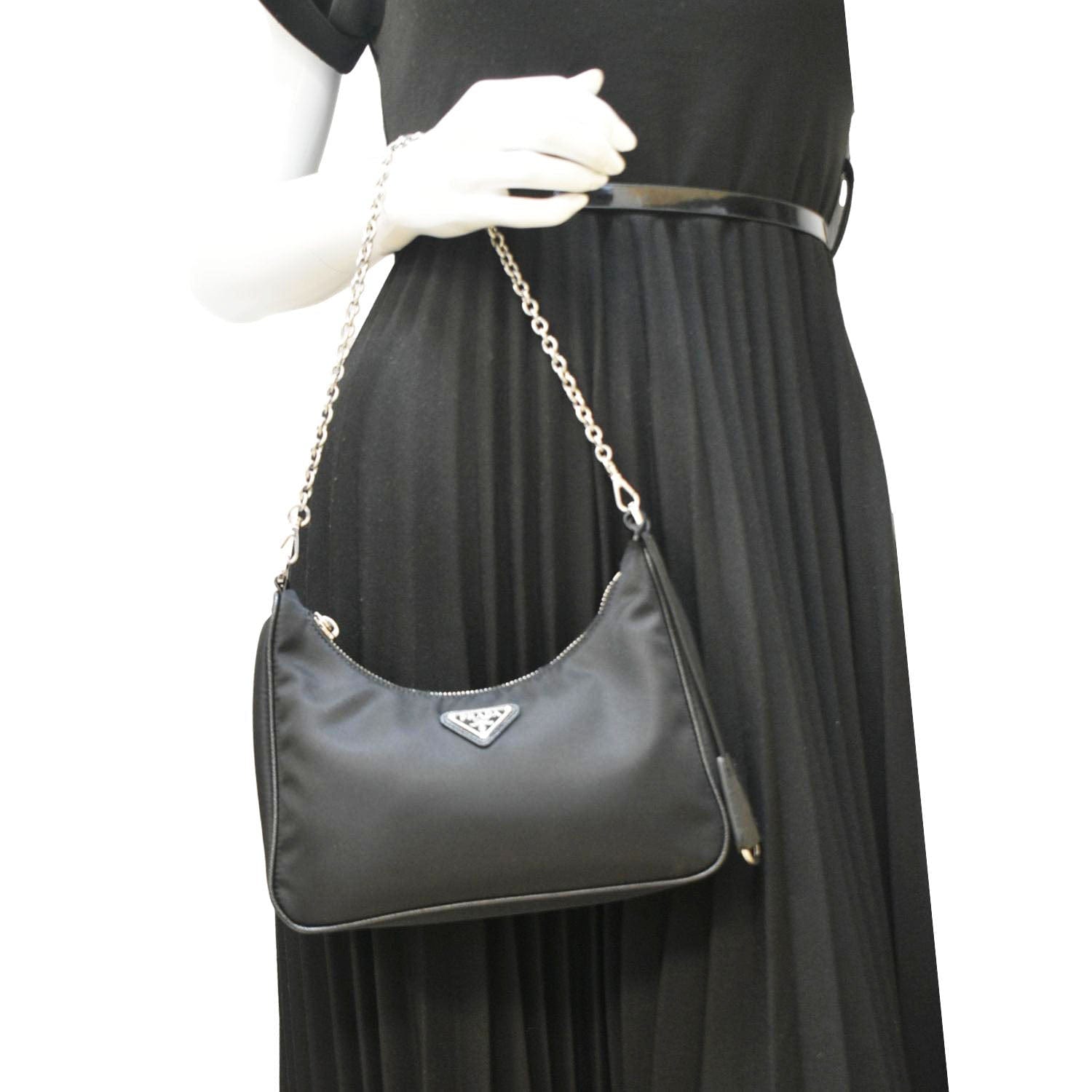 PRADA Re-Edition 2005 Re-Nylon Shoulder Bag Black