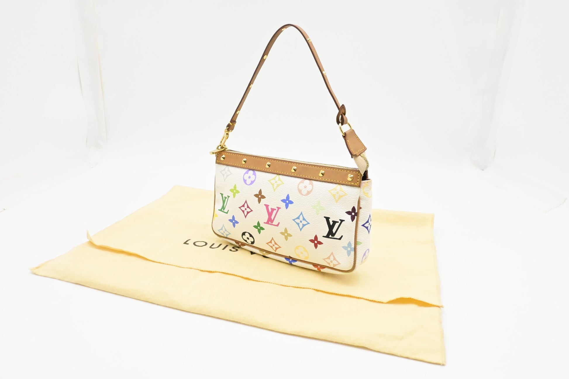 Louis Vuitton x Takashi Murakami Pochette Accessoires in White Multicolor Monogram Canvas