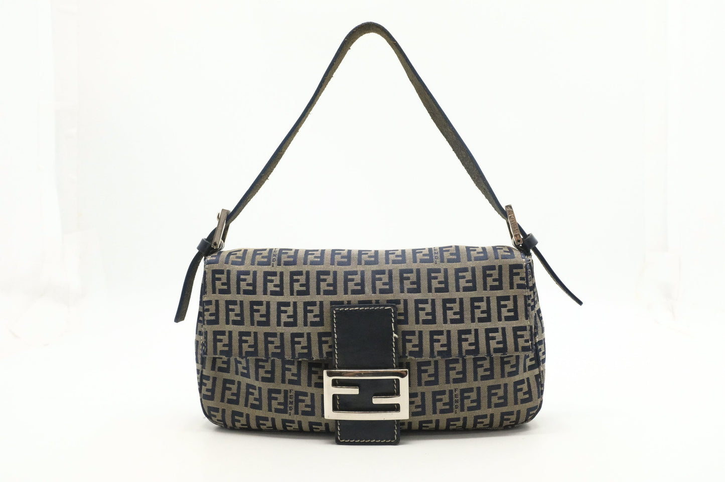 Fendi Baguette in Navy Zucchino Canvas
