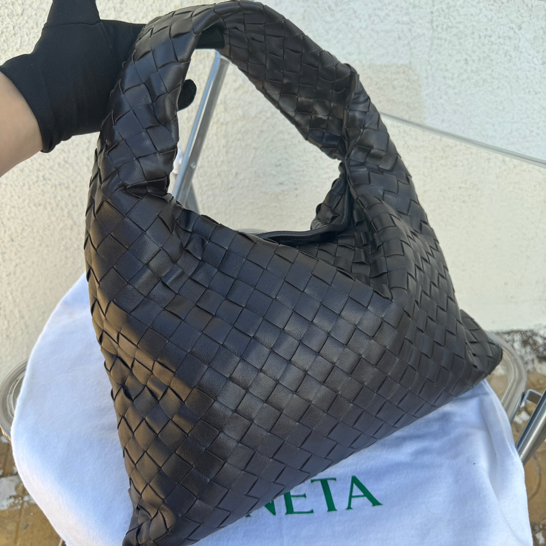 Bottega Veneta Hop Hobo Small Leather Chocolate Brown