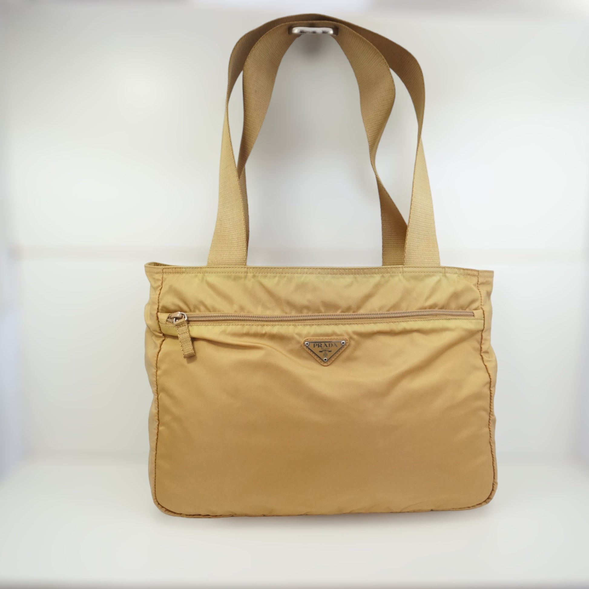 Prada Sandfarvet Luxury Handbag