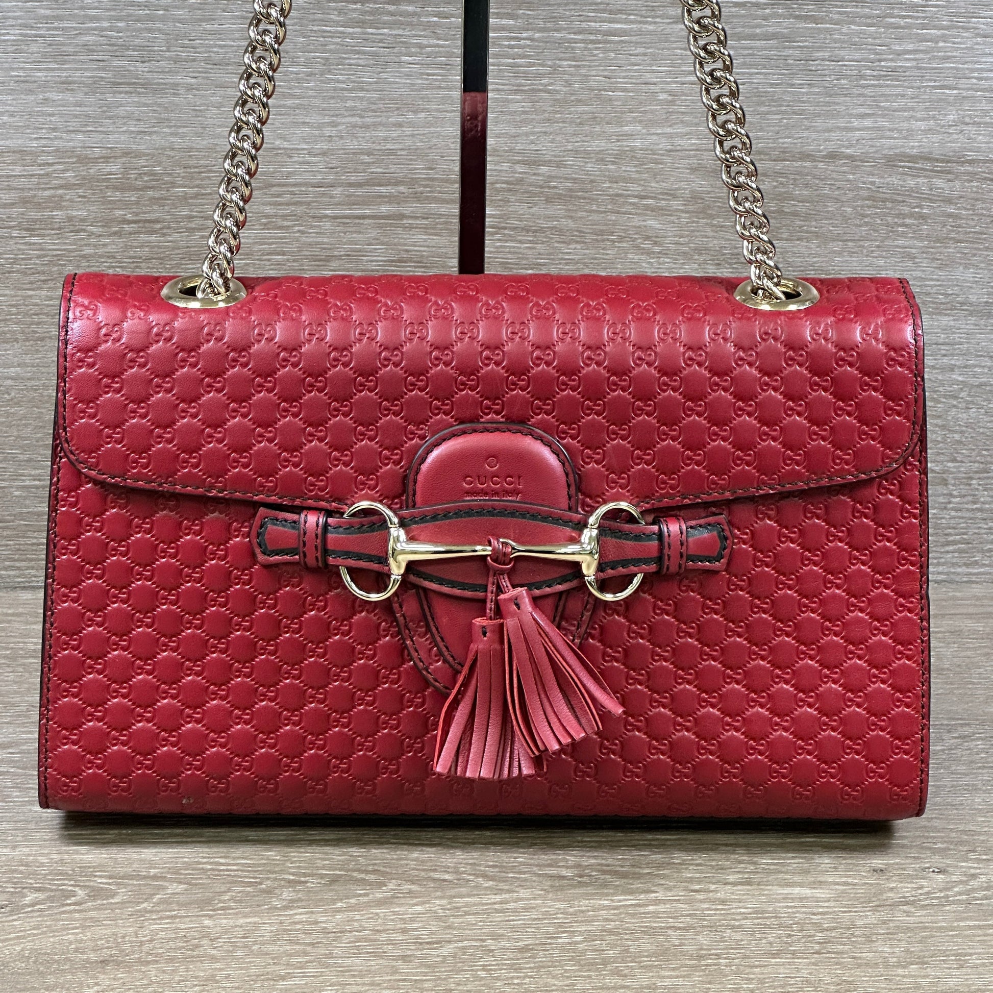 Gucci Chain Leather Shoulder Bag
