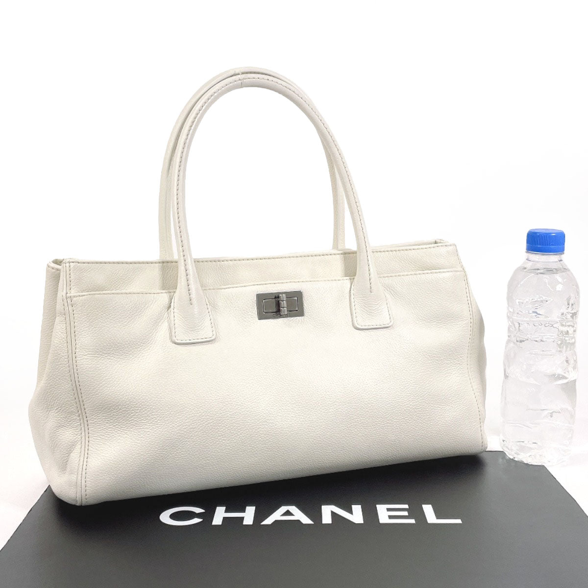 Chanel Tote Bag - Almora Bags
