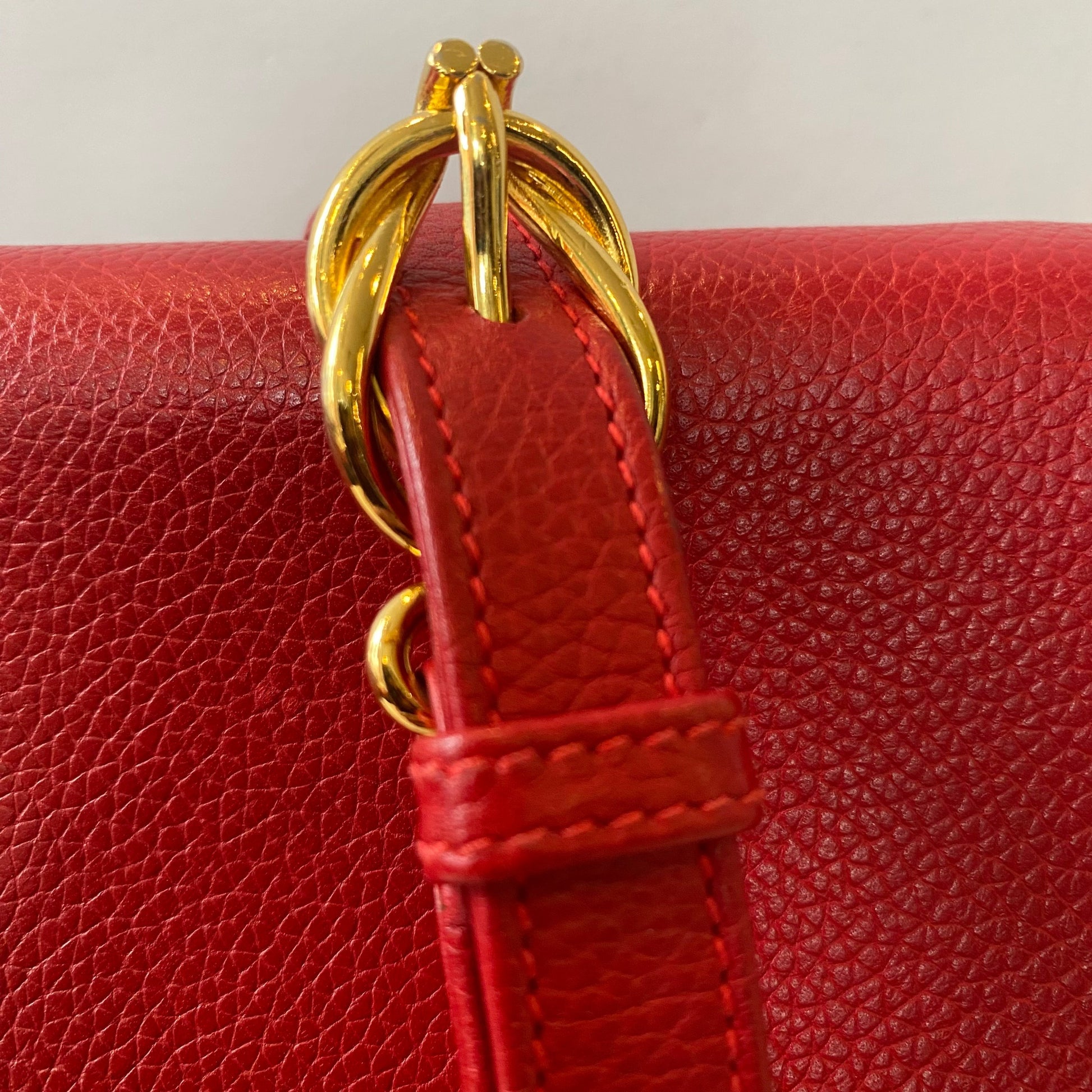 Gucci Leather Shoulder Bag Style 17