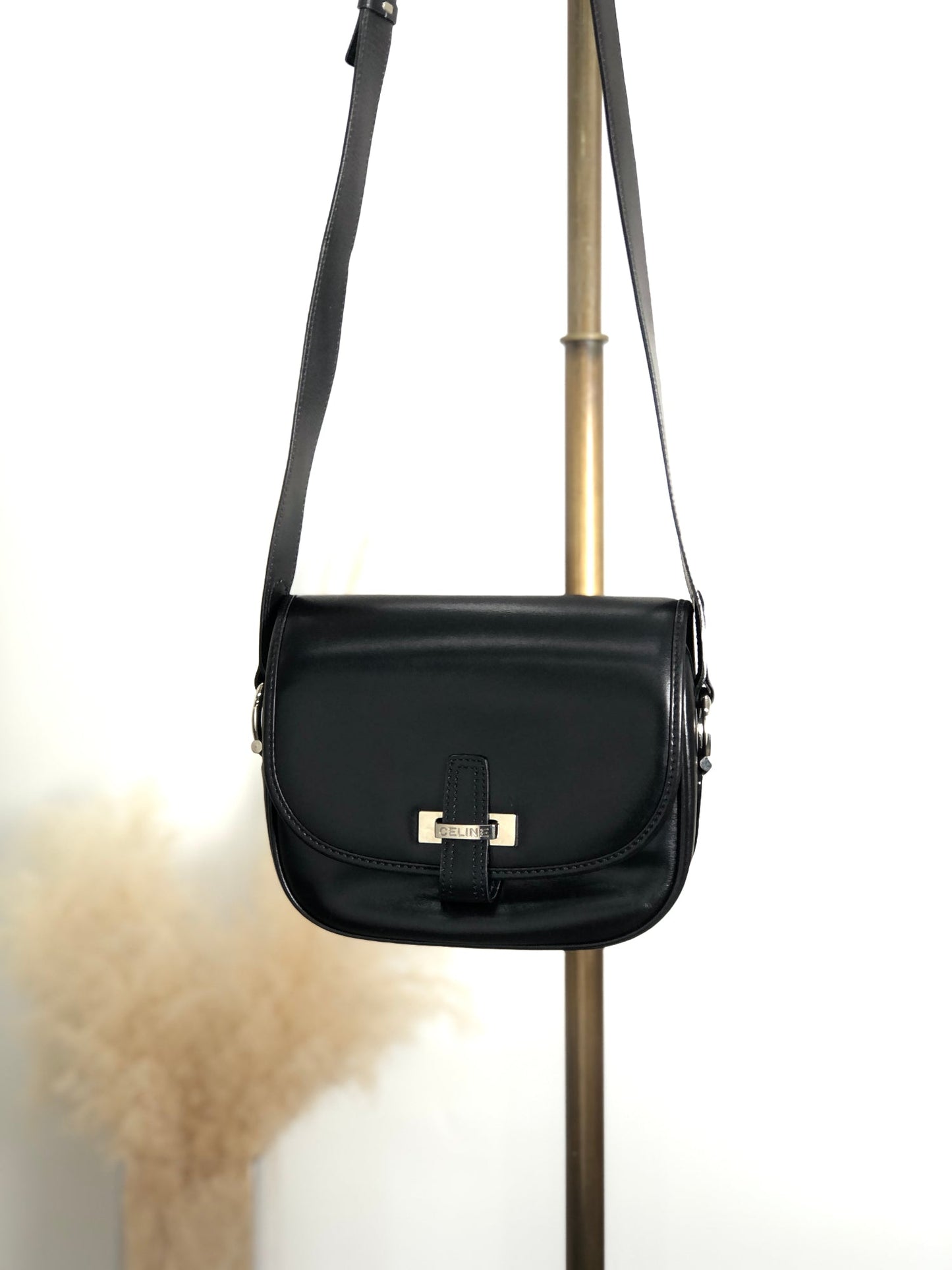 CELINE Front Buckle Shoulder bag Black 3nhdaw