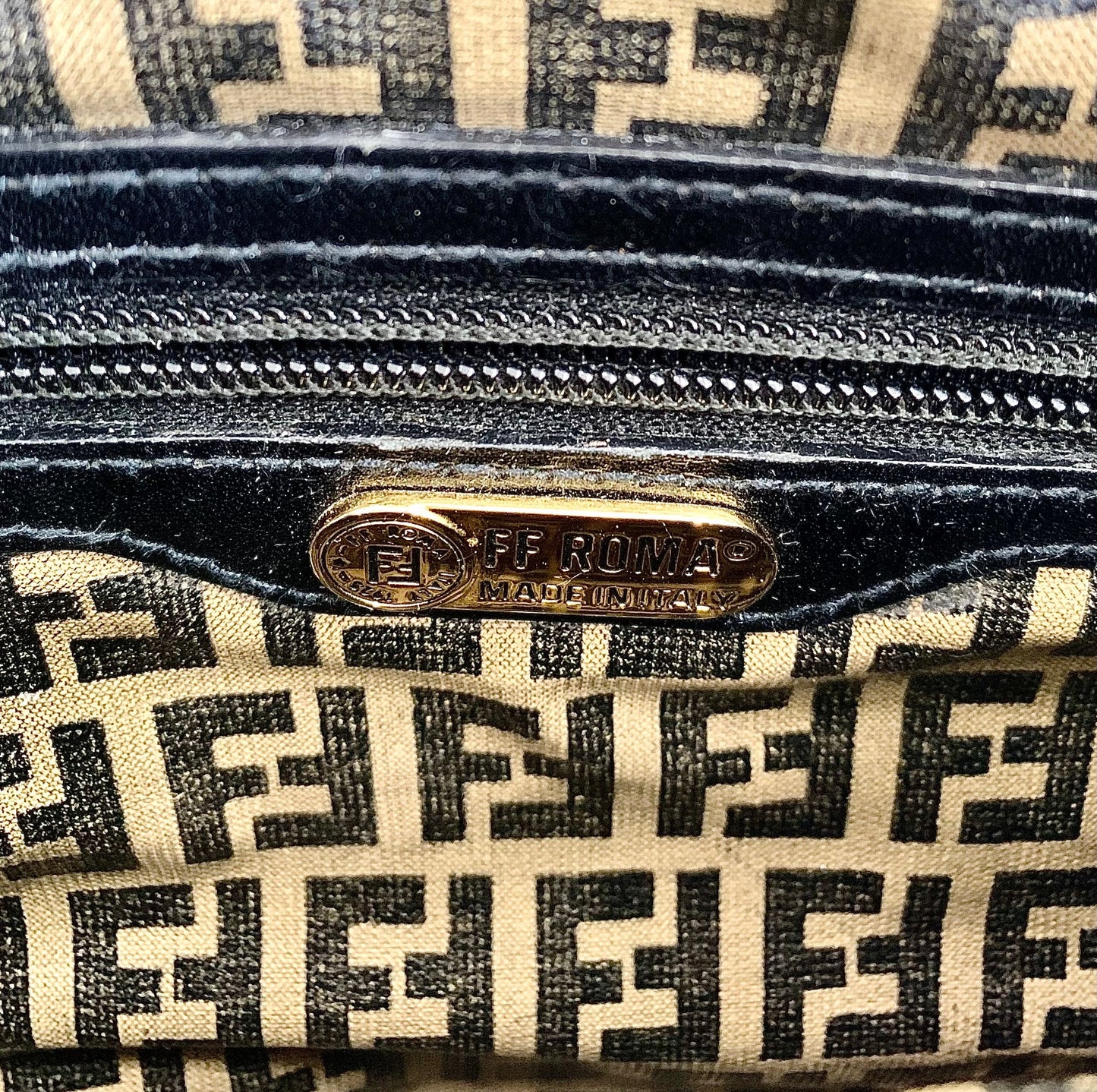 FENDI FF CAMERA BAG
