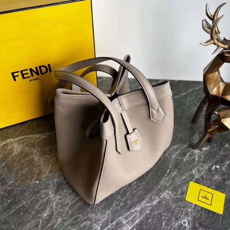 Fendi Classic Folding Leather Bag BGMP1730