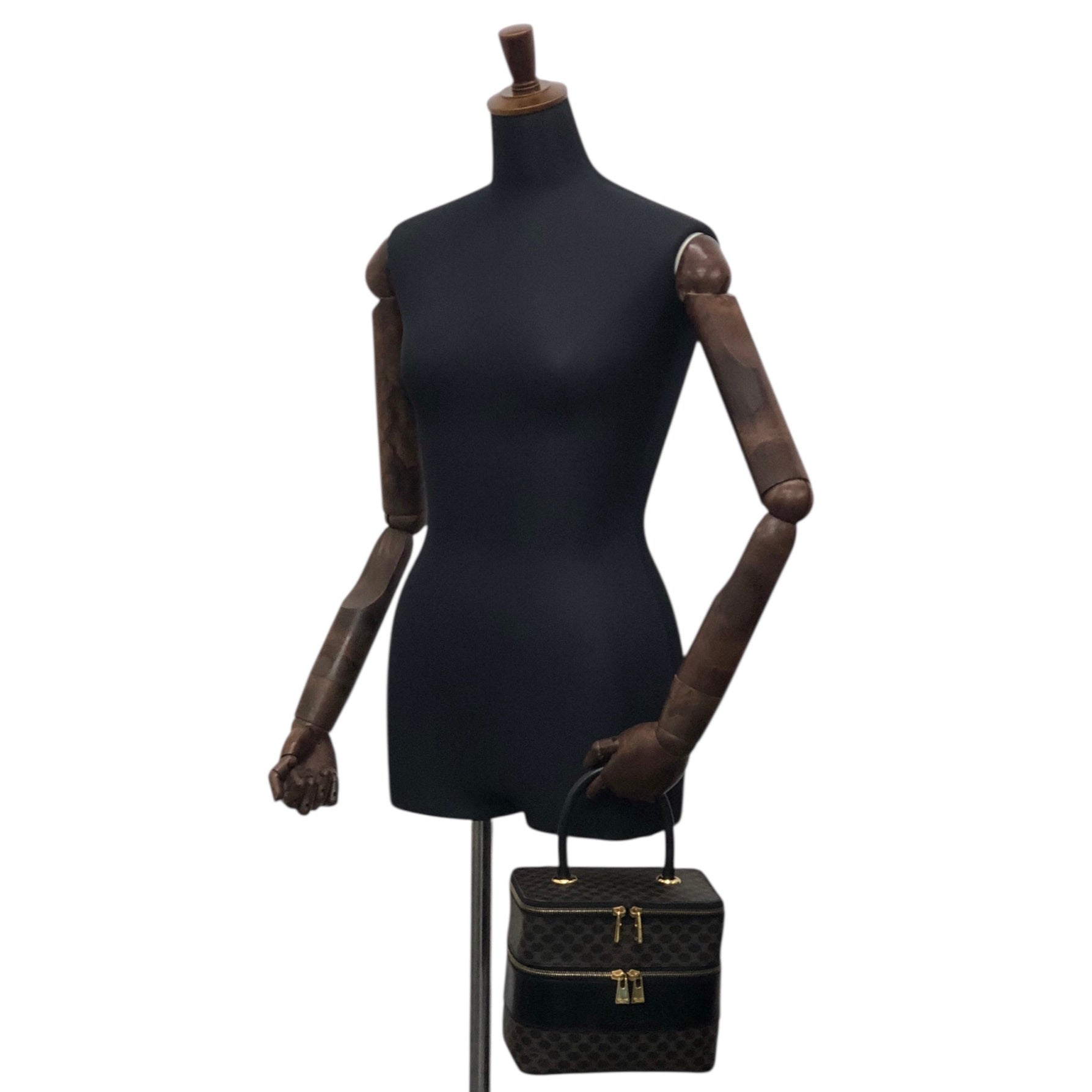 CELINE Macadam Triomphe Handbag Vanity bag Black utd2i7
