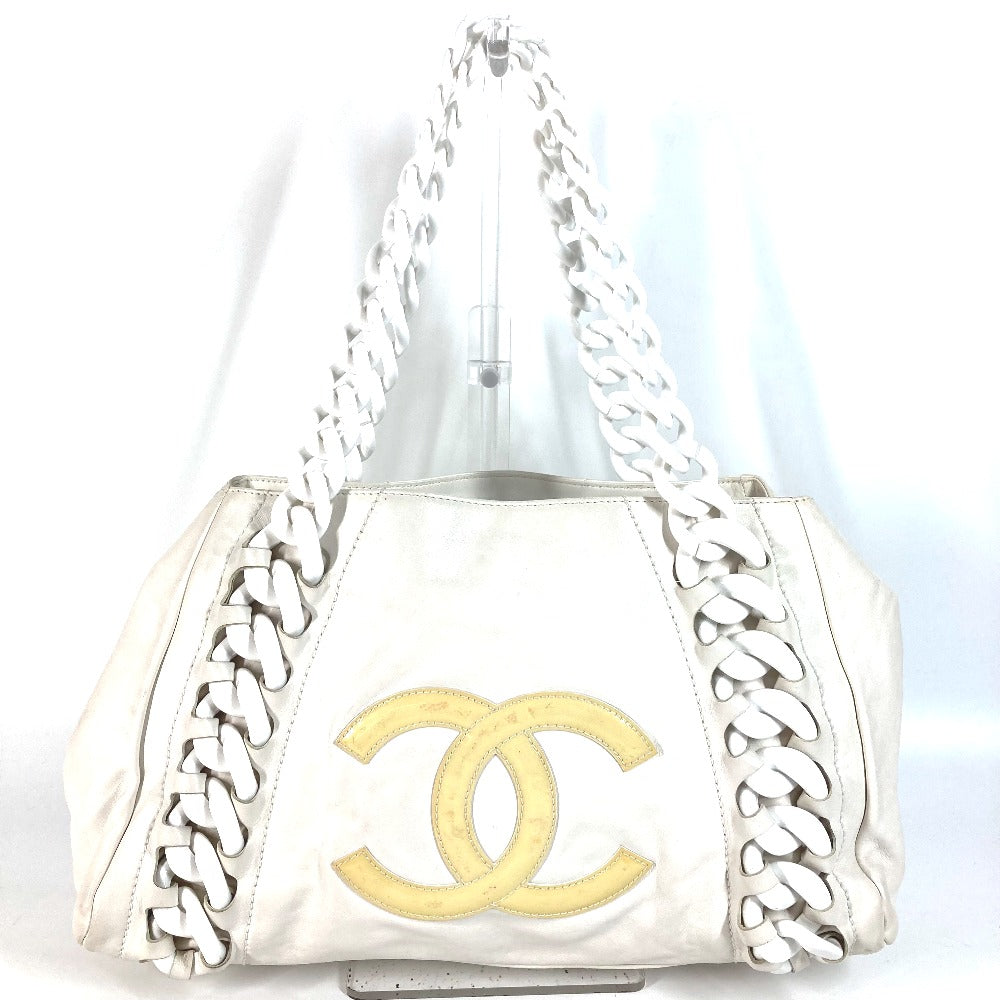 Chanel Shoulder Bag - Almora Bags