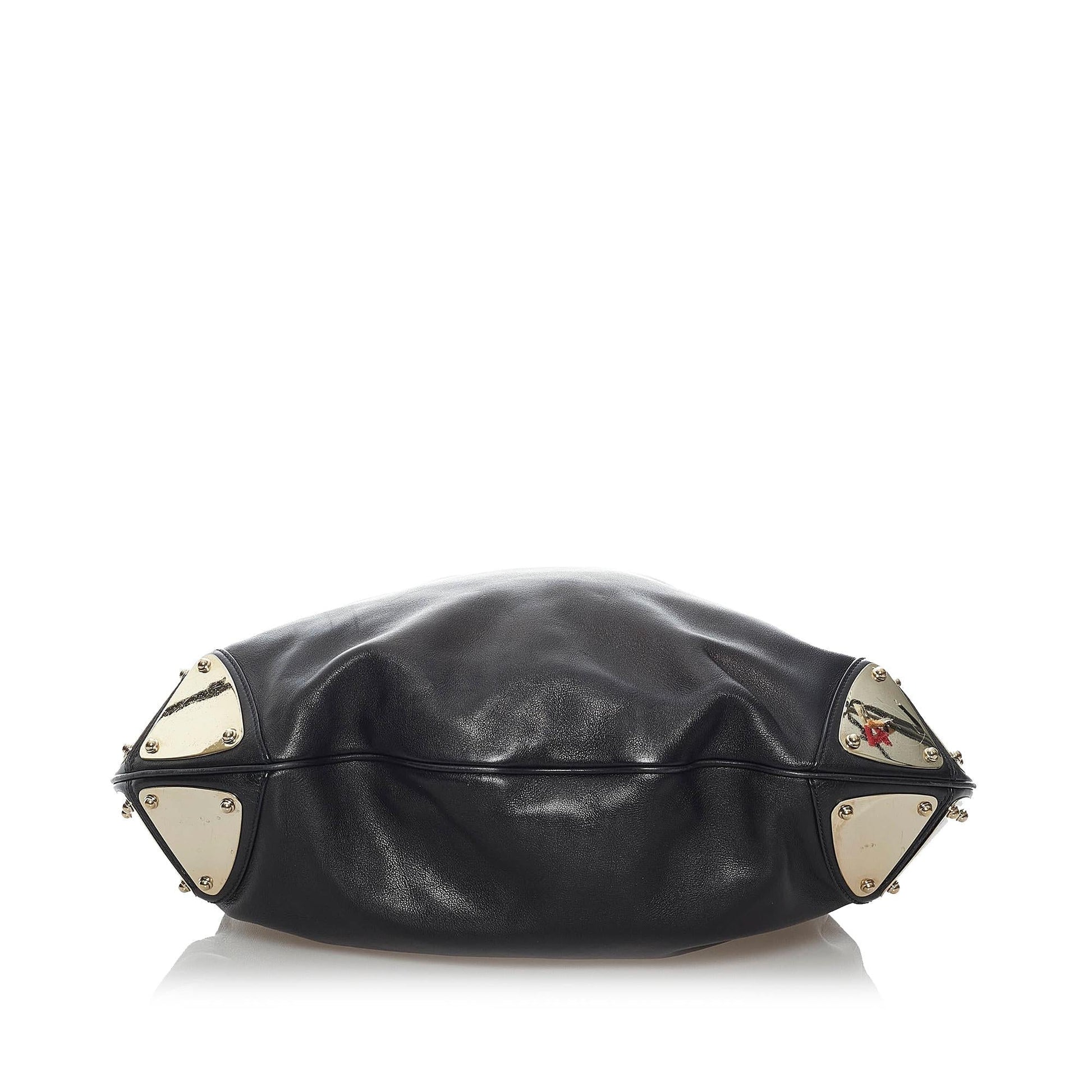 Gucci Leather Shoulder Bag