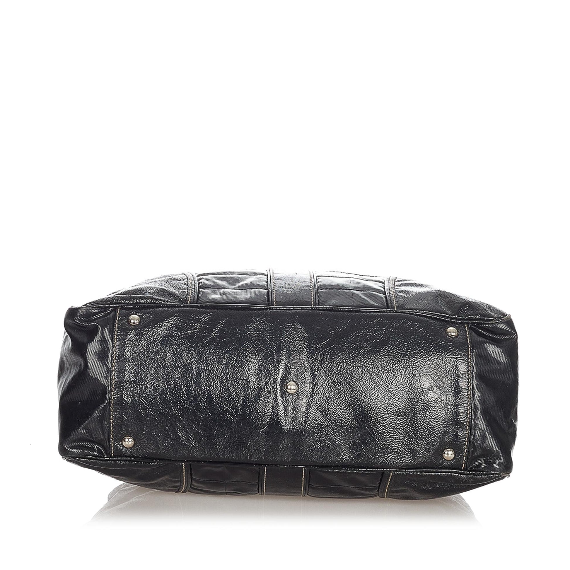 Gucci Leather Handbag Style 18