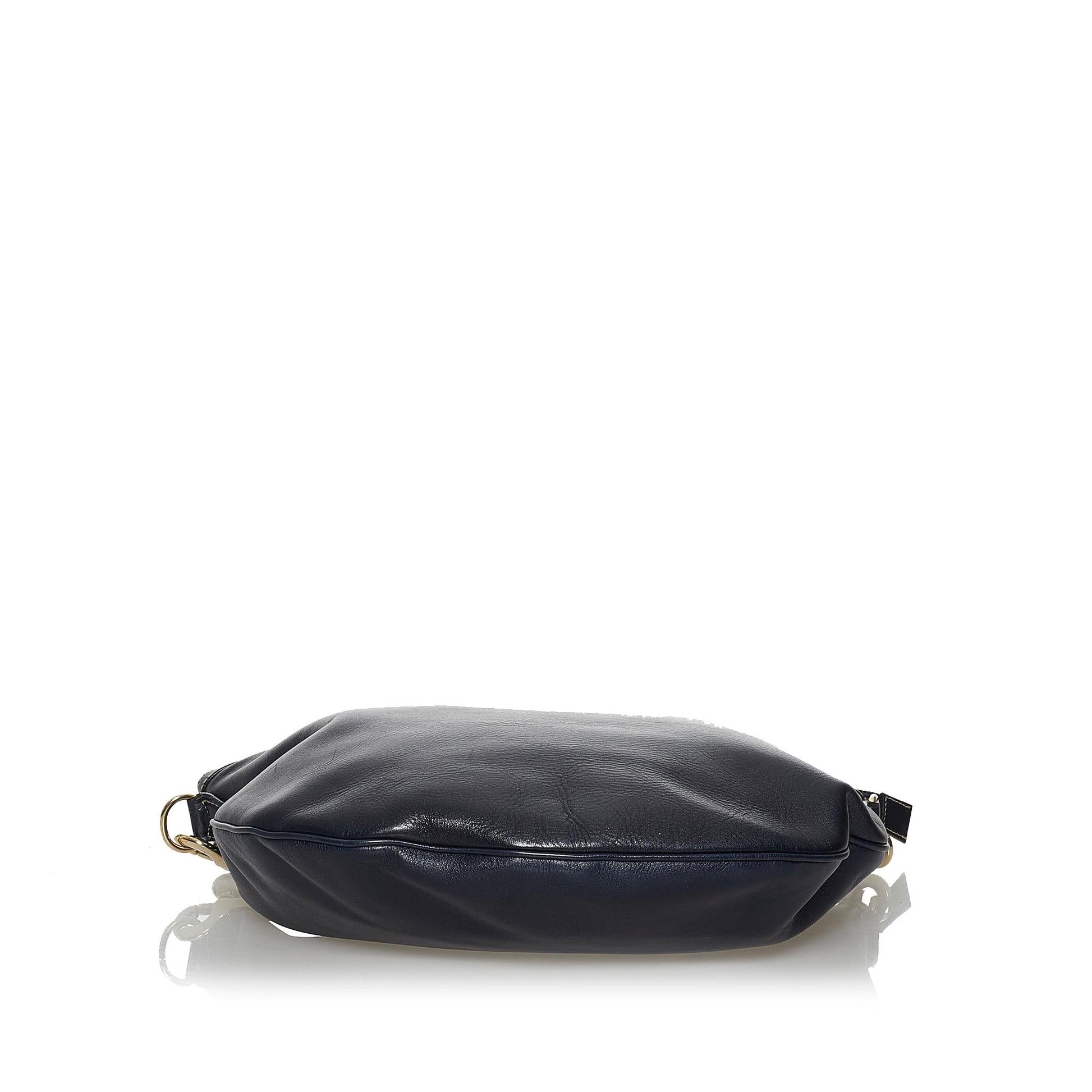 Gucci Leather Shoulder Bag