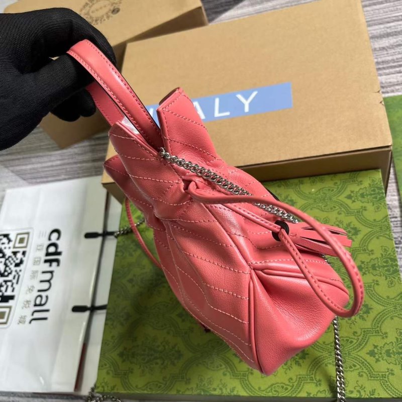 ????? ??? ?????? Gucci GG WB001303