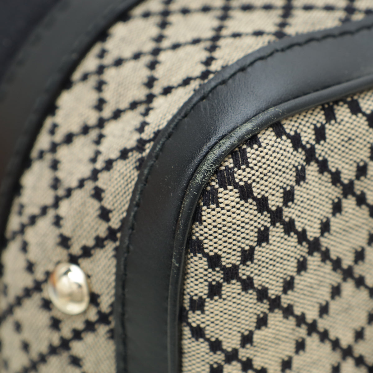 Gucci Leather Canvas Shoulder Bag