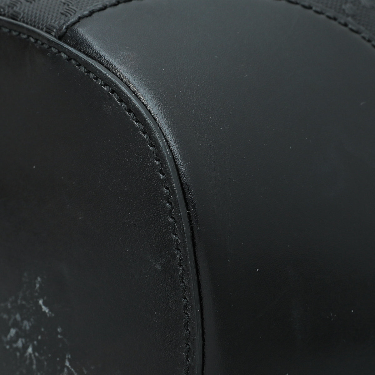 Gucci Leather Shoulder Bag