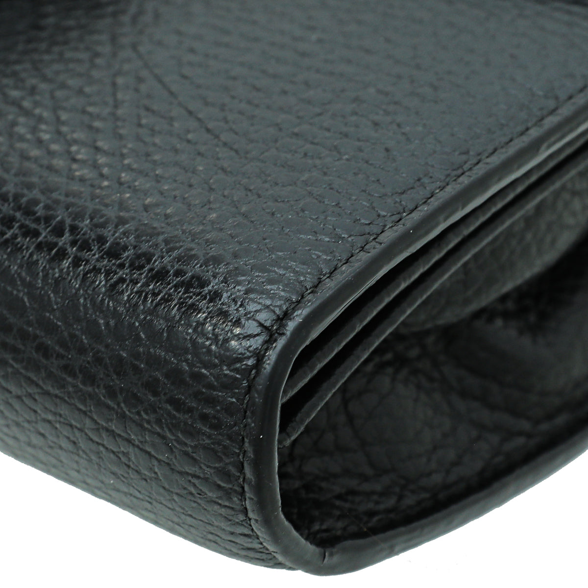 Gucci Chain Leather Shoulder Bag