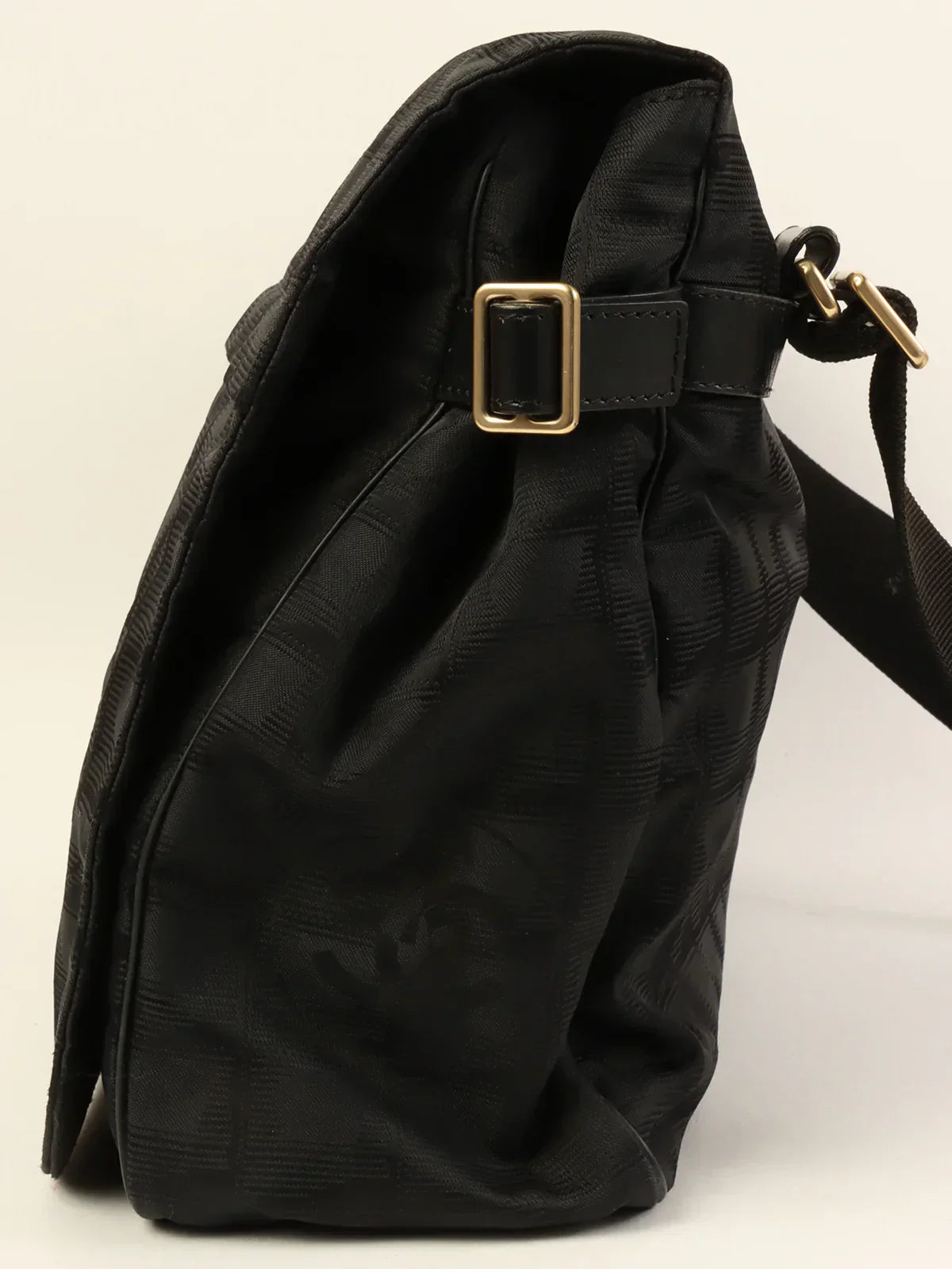 Chanel Shoulder Bag - Almora Bags