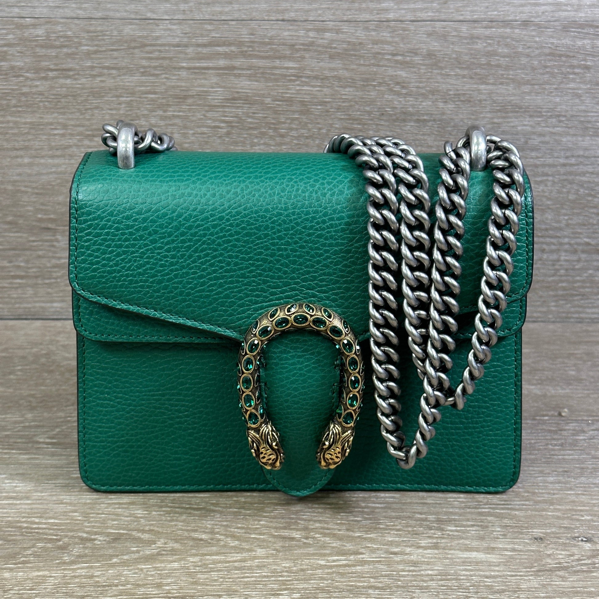 Gucci Chain Leather Shoulder Bag