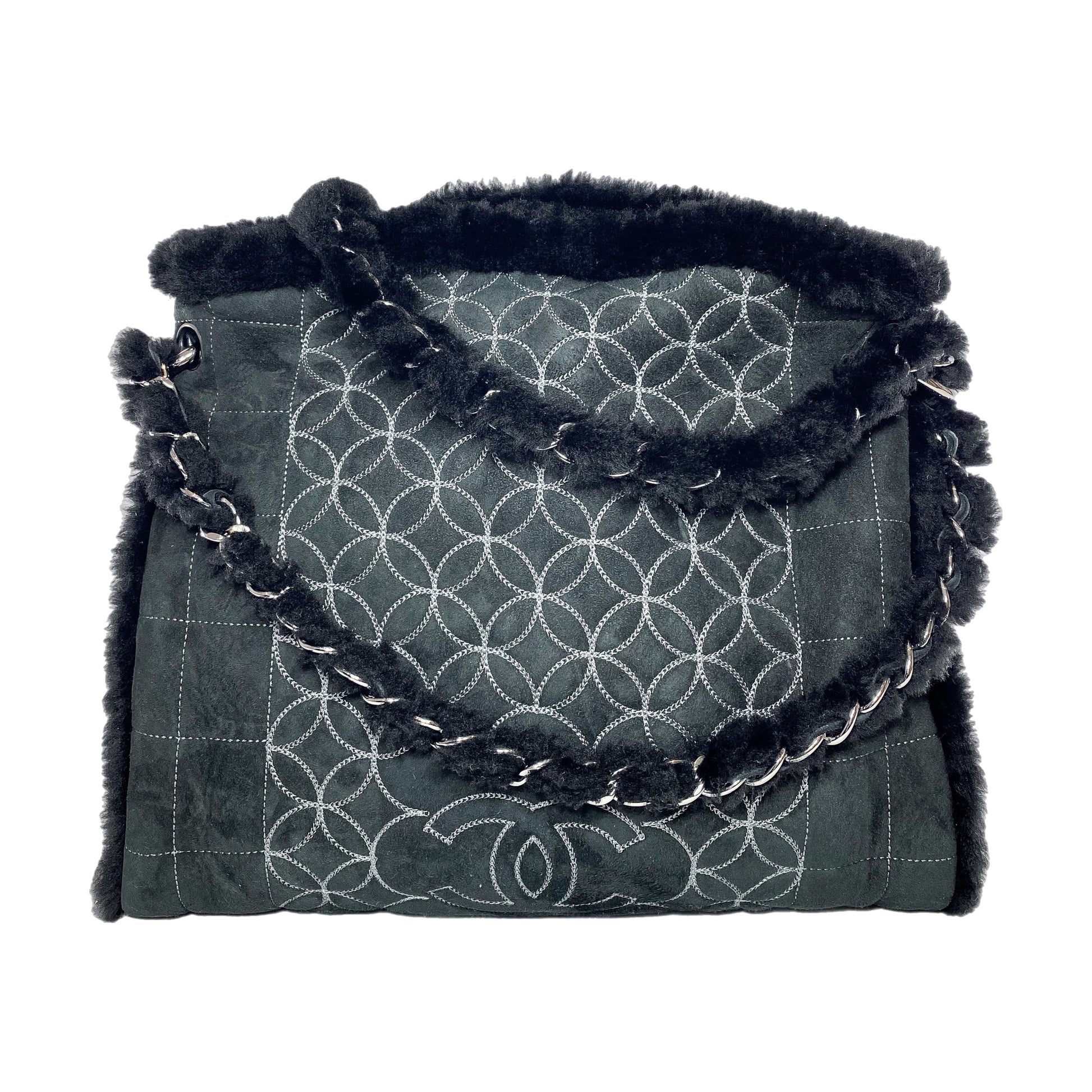 Chanel Shoulder Bag - Almora Bags