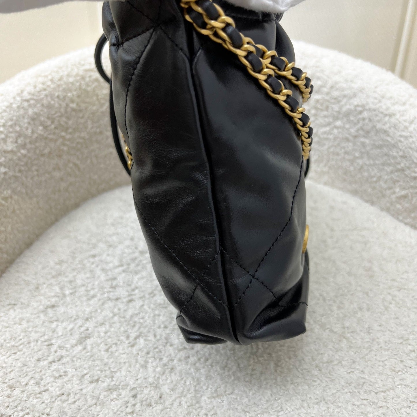 Chanel 22 Mini Hobo Handbag in Black Shiny Calfskin and AGHW