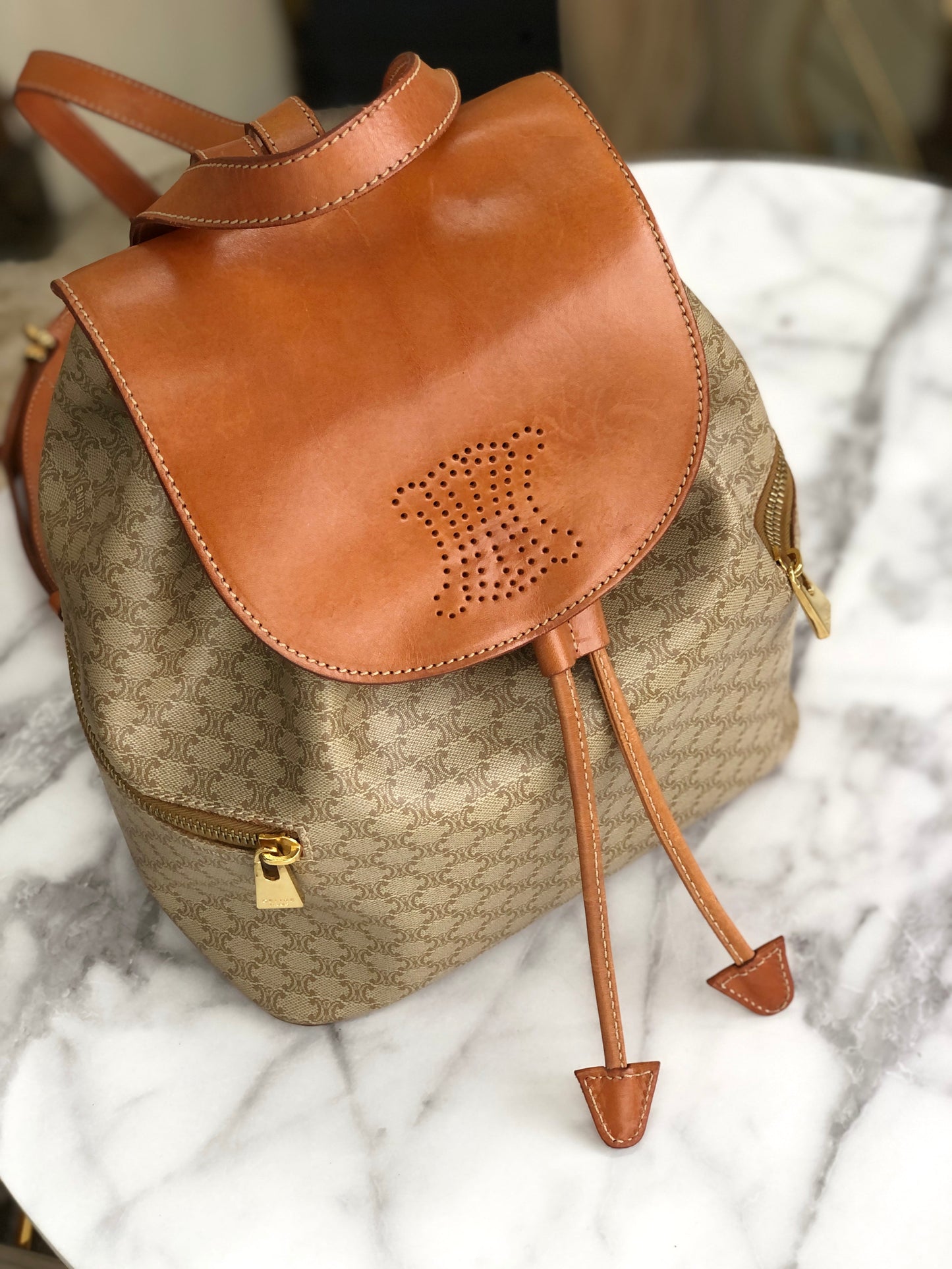 CELINE Macadam Triomphe Backpack Beige Old Celine mchxj3