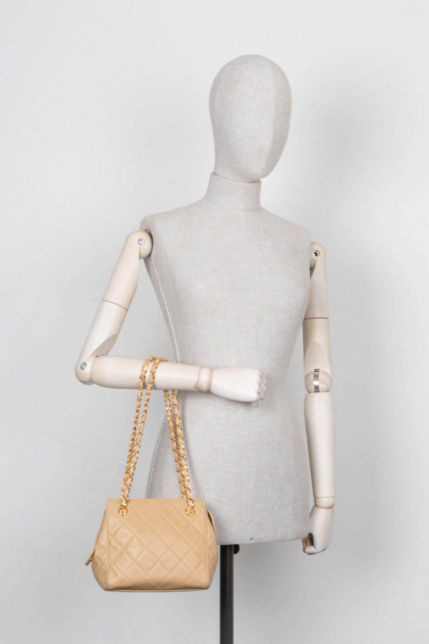 Chanel Shoulder Bag - Almora Bags
