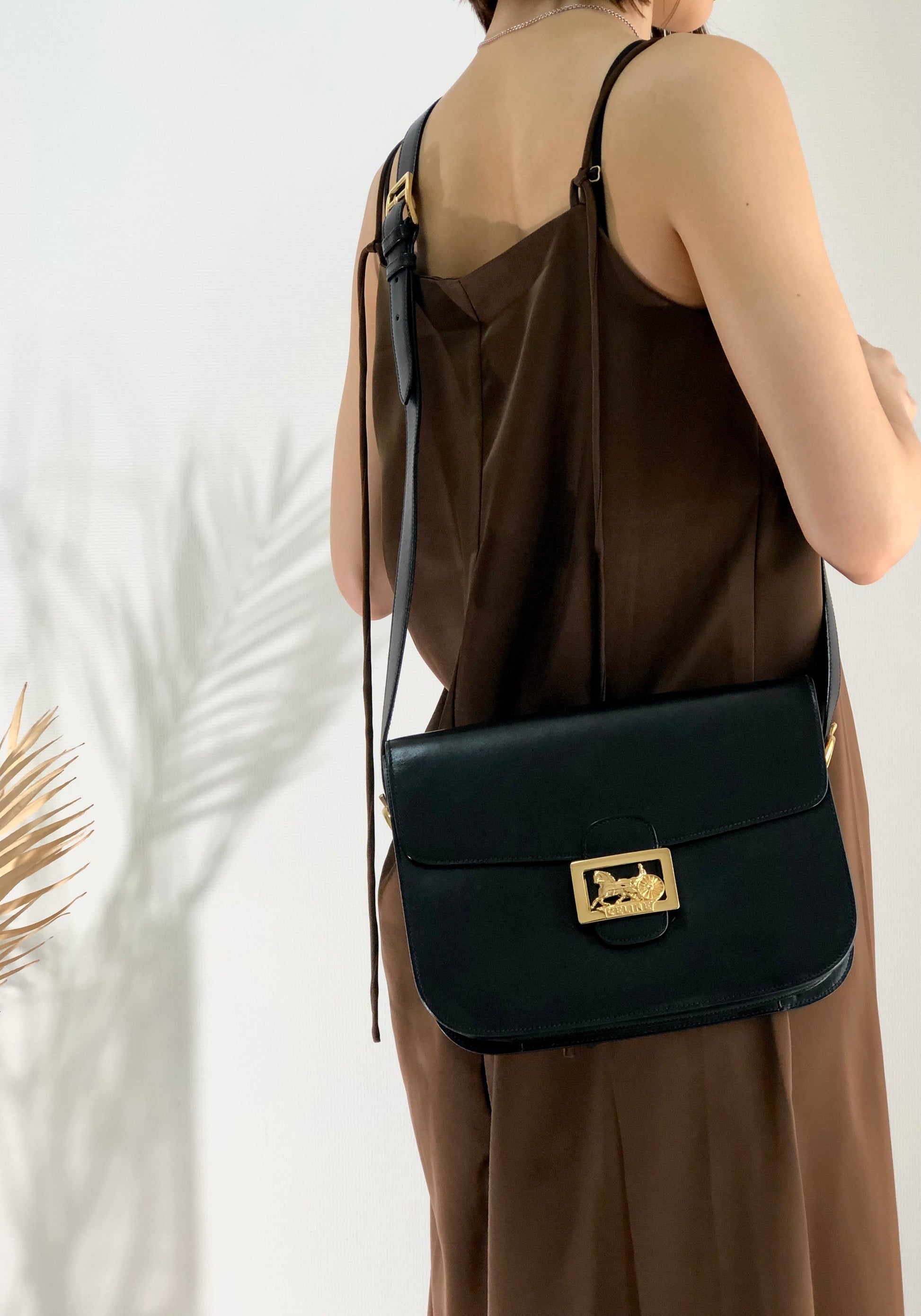 CELINE Horse carriage Leather Crossbody Shoulder bag Black Old celine 4vjaaf