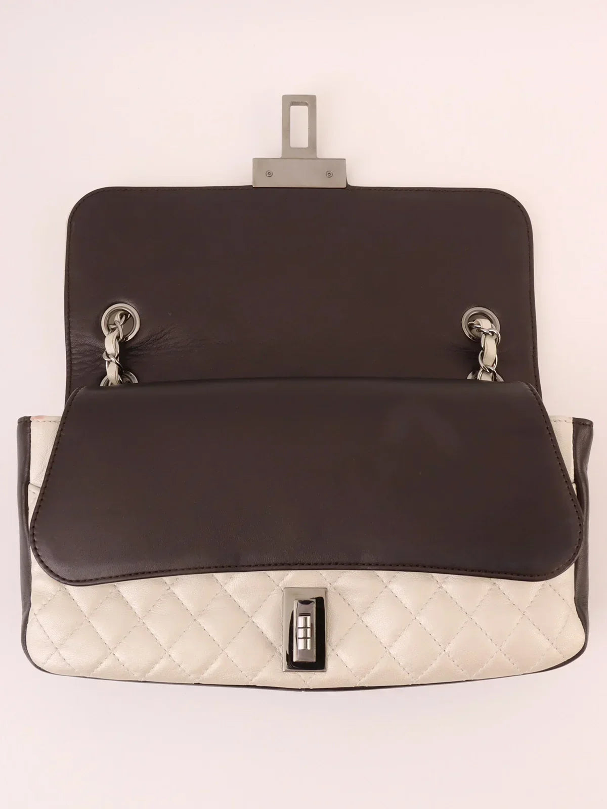 Chanel Shoulder Bag - Almora Bags