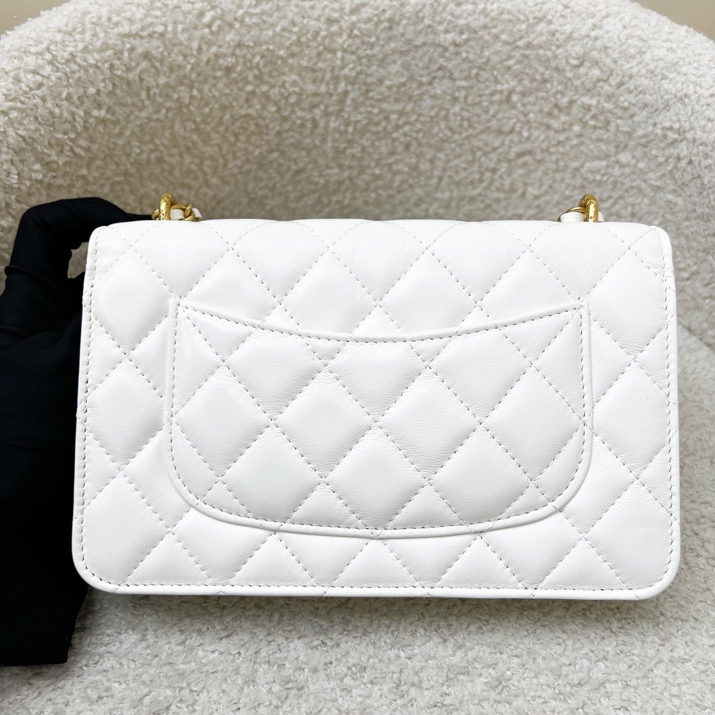Chanel Seasonal Wallet on Chain WOC in White Lambskin and GHW (Model: AP3102) Crossbody