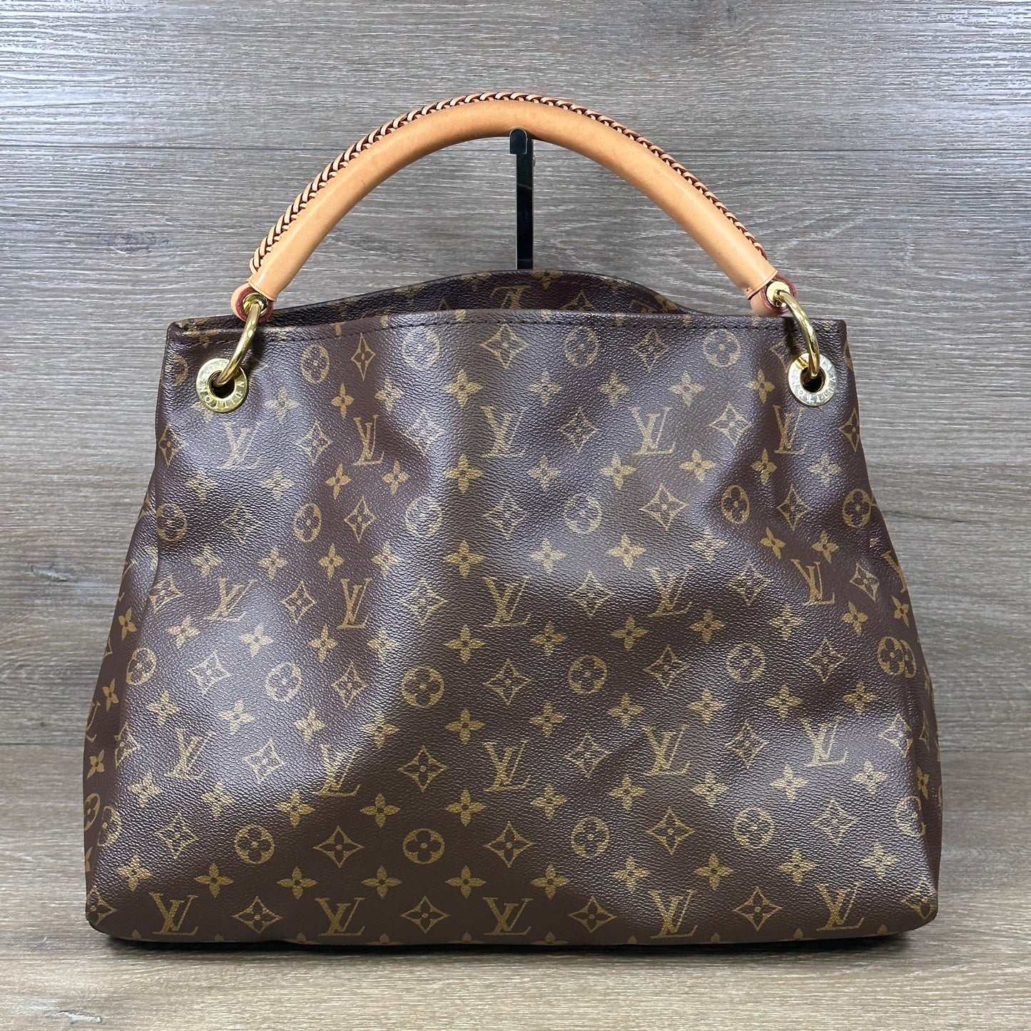Louis Vuitton Monogram Artsy MM Handbag