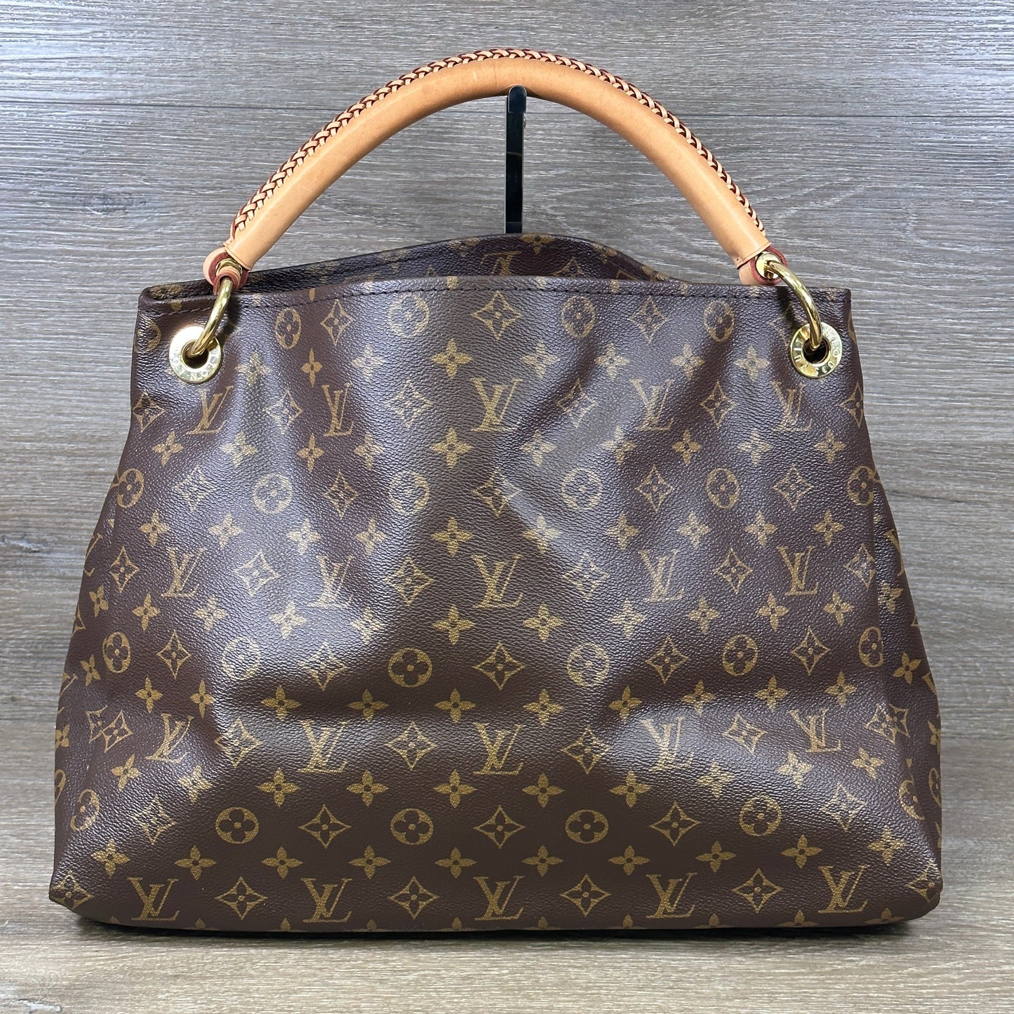 Louis Vuitton Monogram Artsy MM Handbag