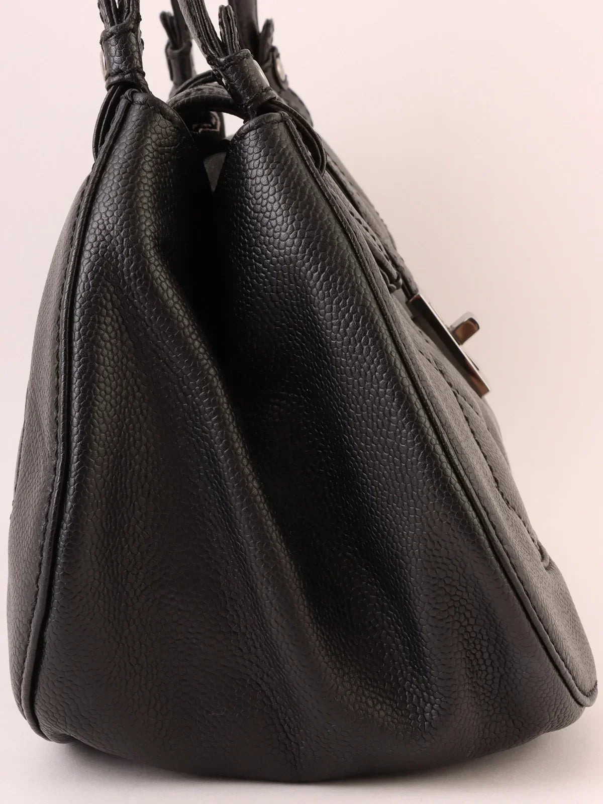 Chanel Shoulder Bag - Almora Bags
