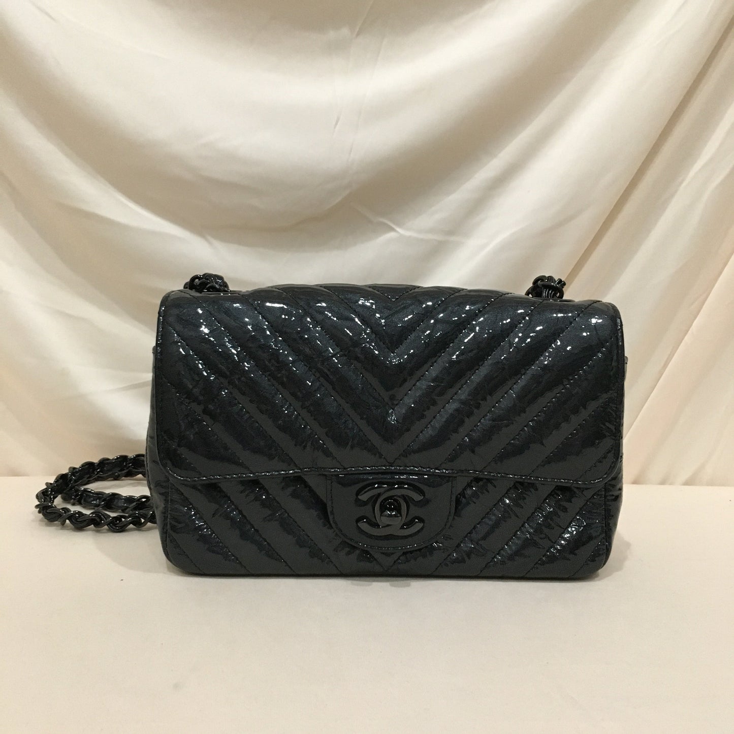 Chanel Shoulder Bag - Almora Bags