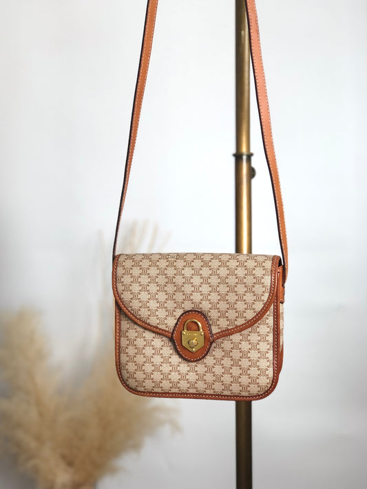 CELINE Macadam Turn Lock Shoulder bag Beige 5t7ci2