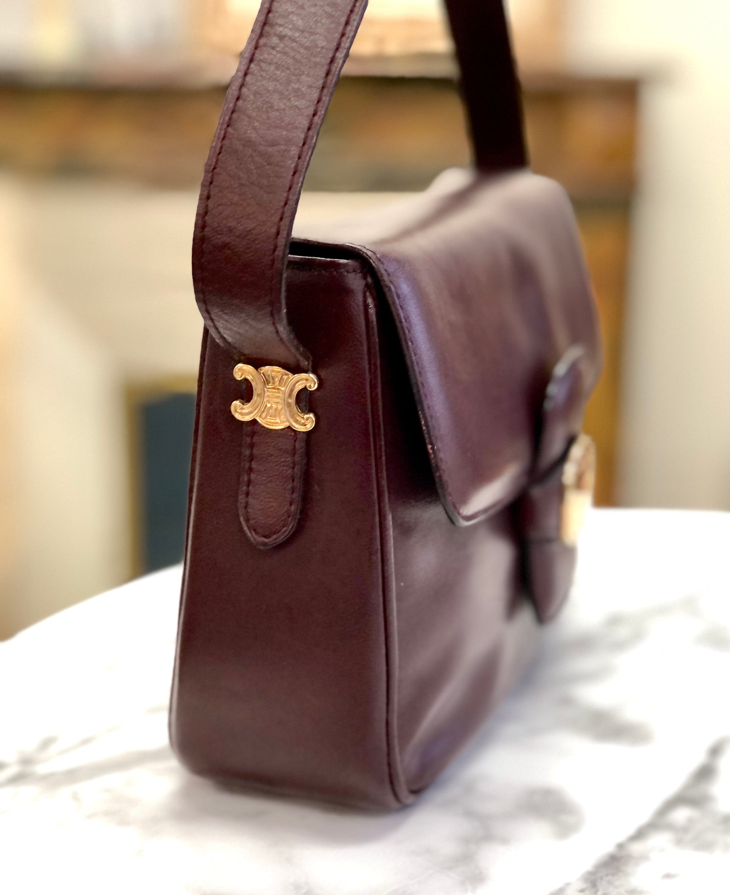 CELINE Plate Side Triomphe Leather Shoulder Bag Bordeaux Old Celine xfmxkn