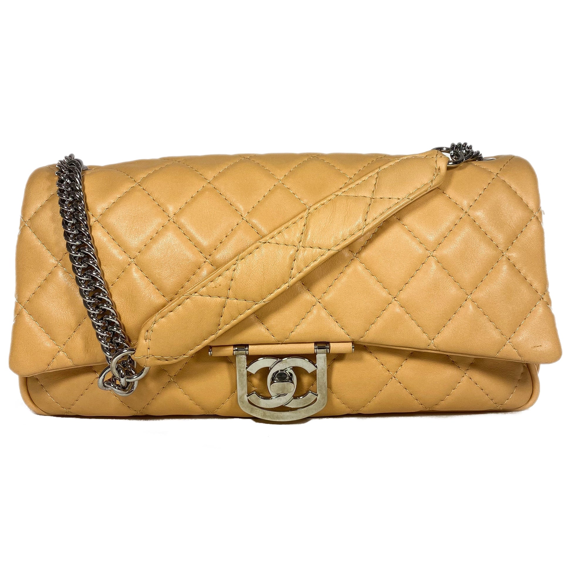 Chanel Shoulder Bag - Almora Bags