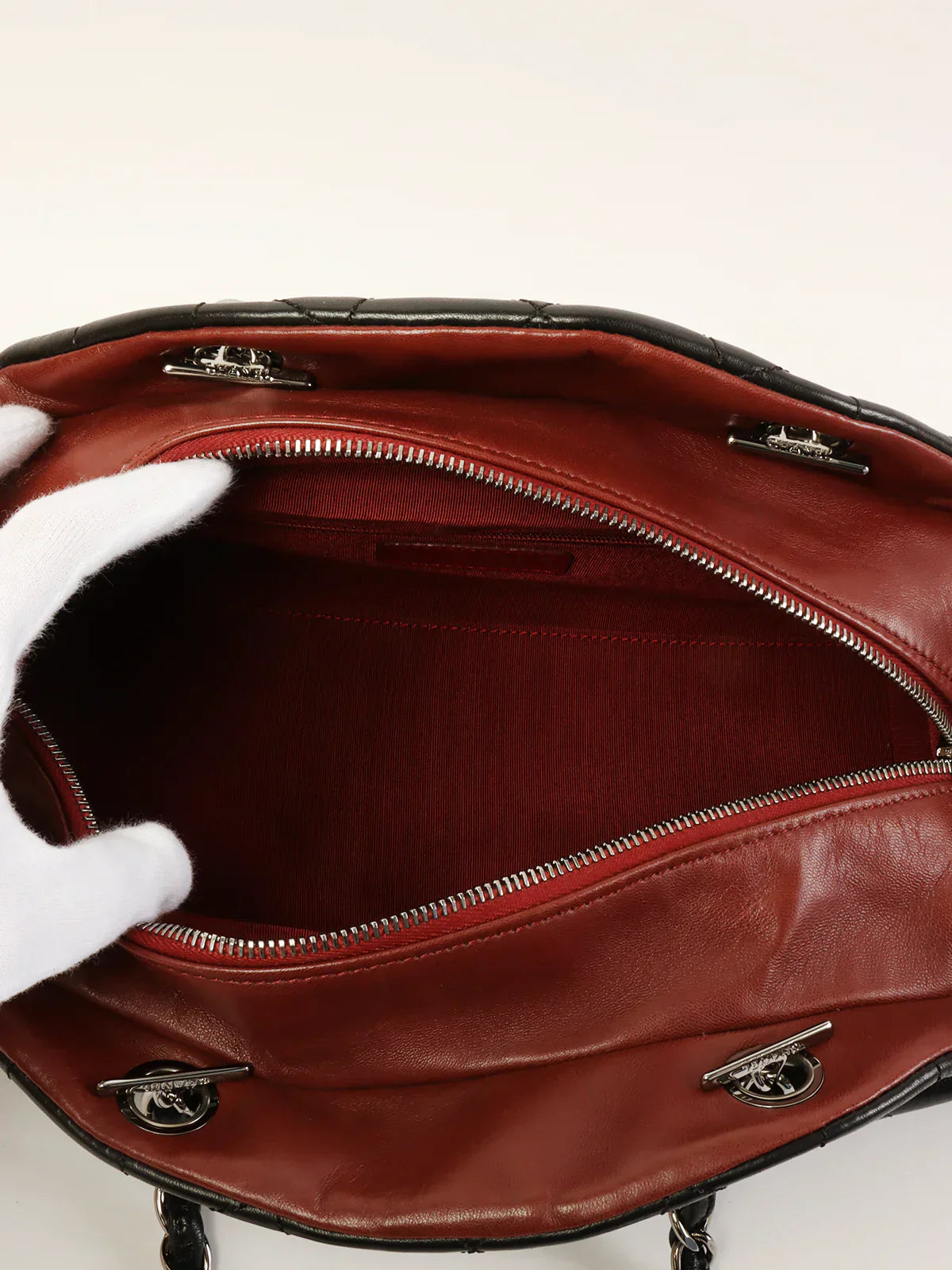 Chanel Shoulder Bag - Almora Bags