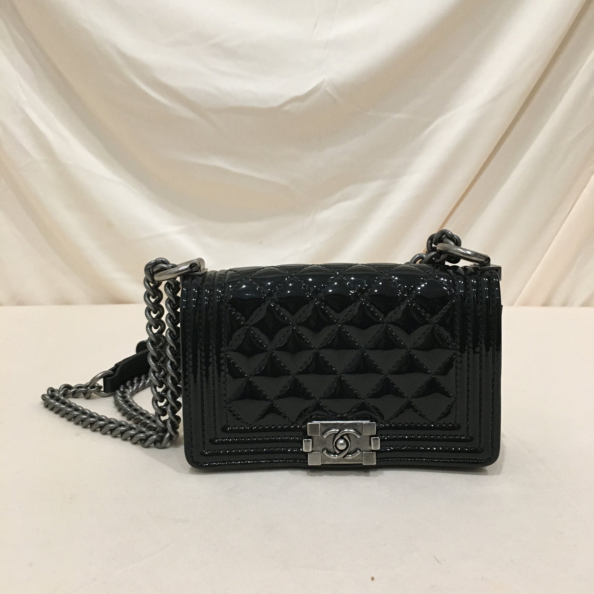 Chanel Mini Shoulder Bag - Almora Bags