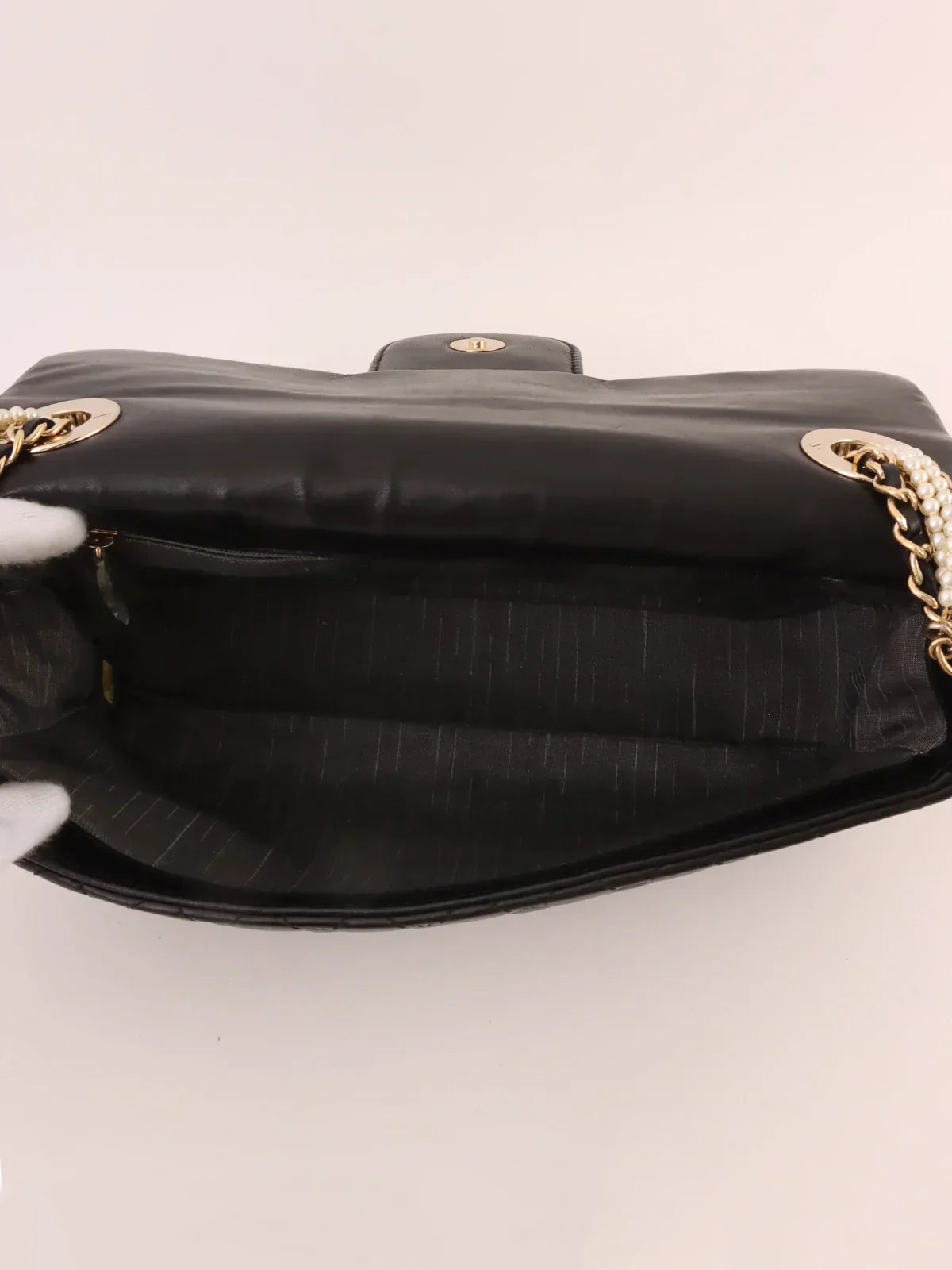 Chanel Shoulder Bag - Almora Bags