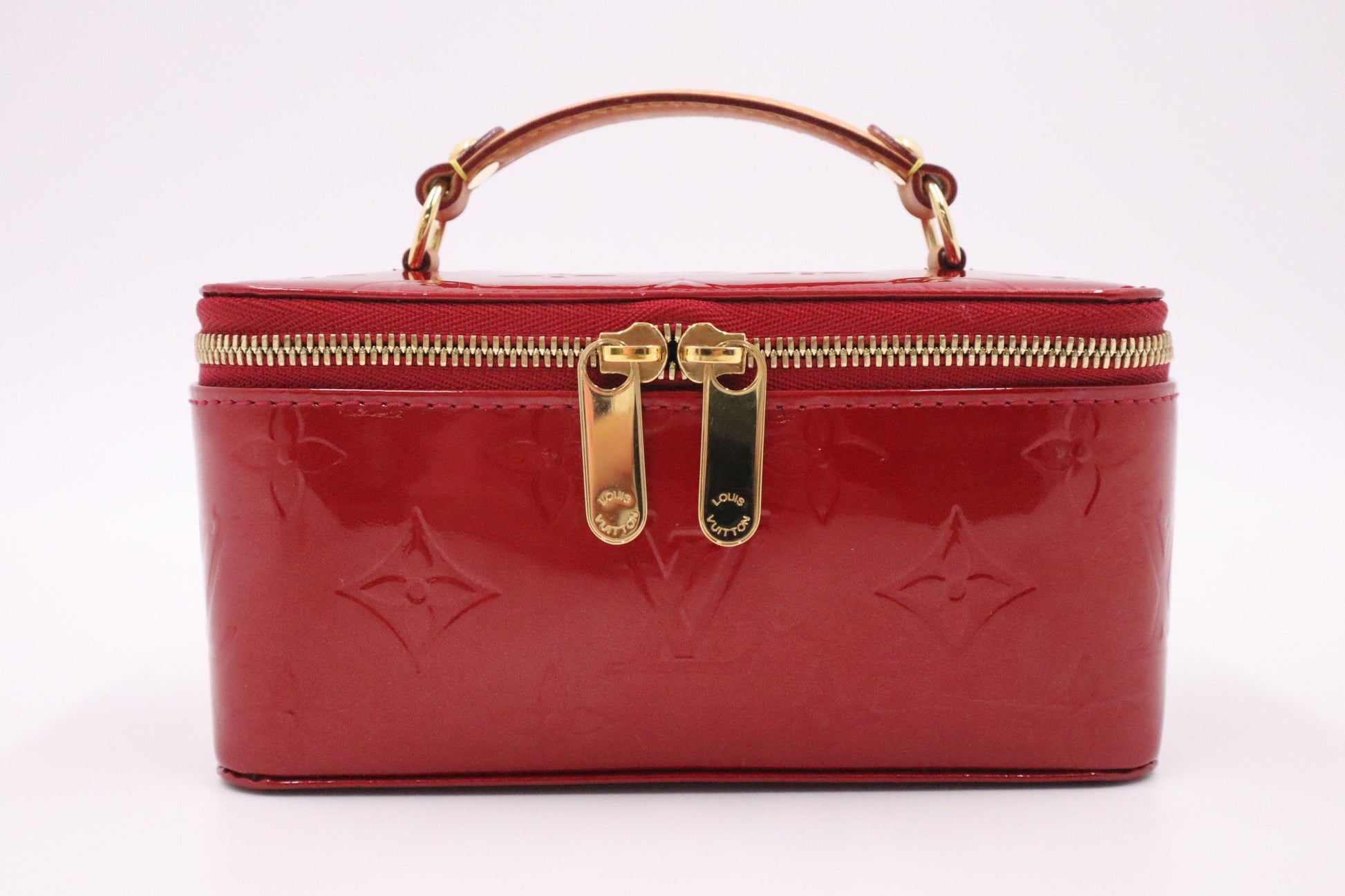 Louis Vuitton Vanity Case in Pomme D'Amour Vernis Leather
