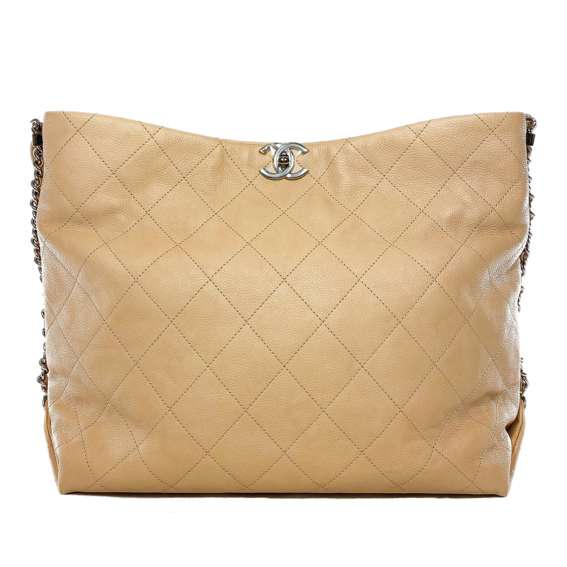 Chanel Shoulder Bag - Almora Bags
