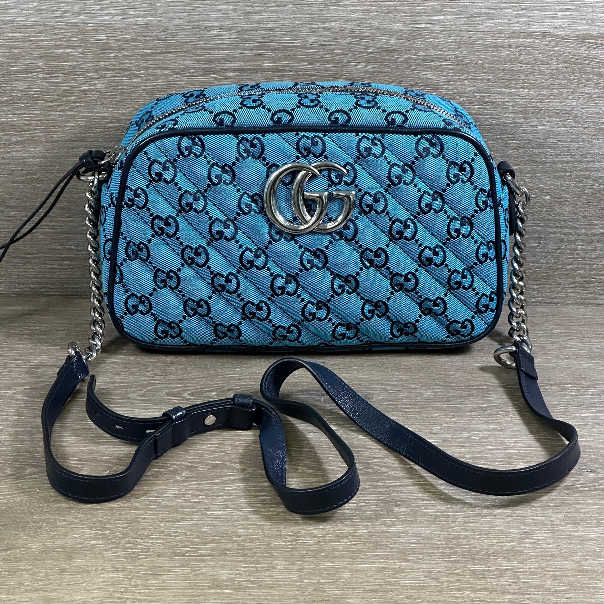 Gucci Quilted Chain Shoulder Bag