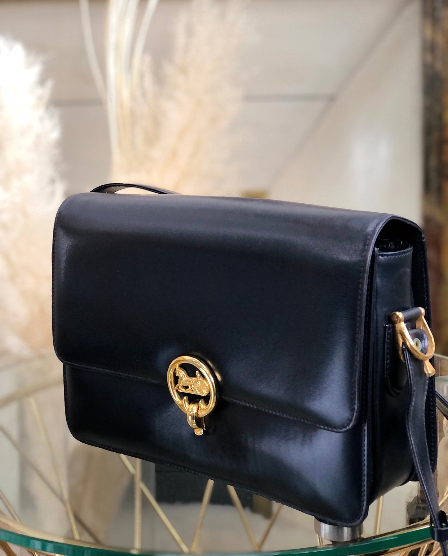 CELINE Horse carriage Circle logo Shoulderbag Navy Old CELINE r36c45
