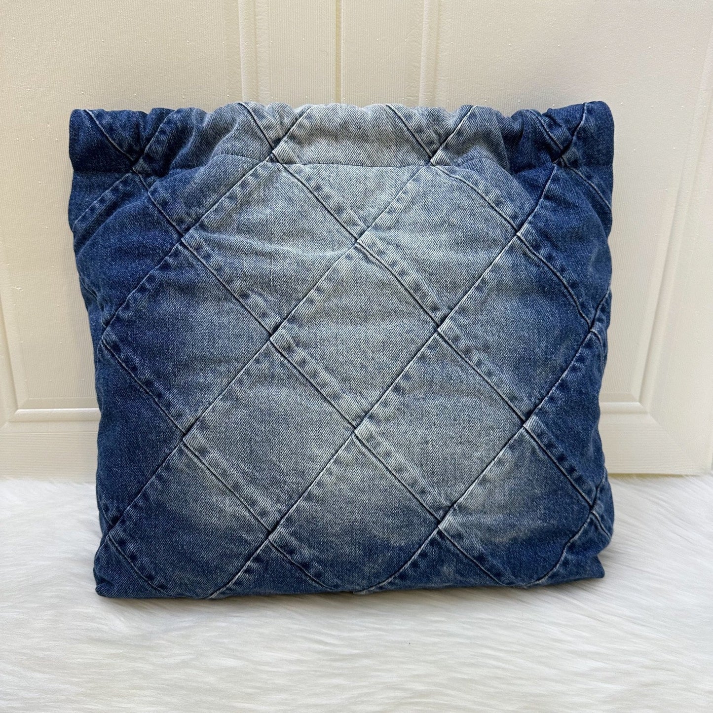 Chanel 22 Medium Hobo Bag in 23S Fabric and SHW (Model: AS3261)