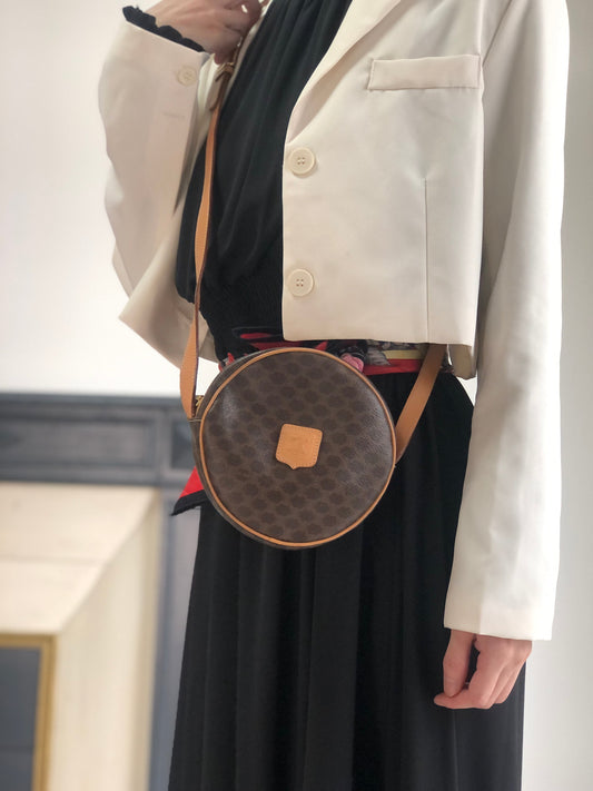 CELINE Round Shoulder bag Brown teecbu