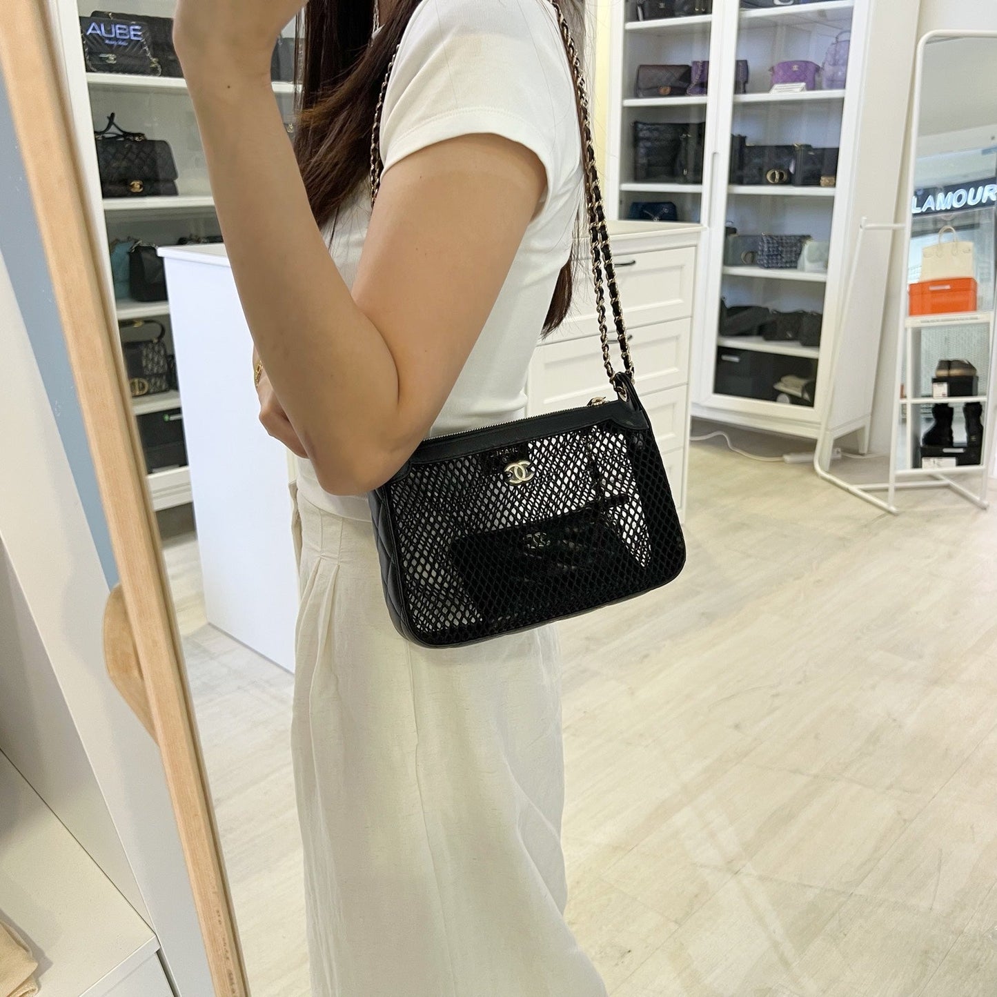 Chanel 25S Clutch on Chain in Black Mesh and LGHW (Model: AP4572)