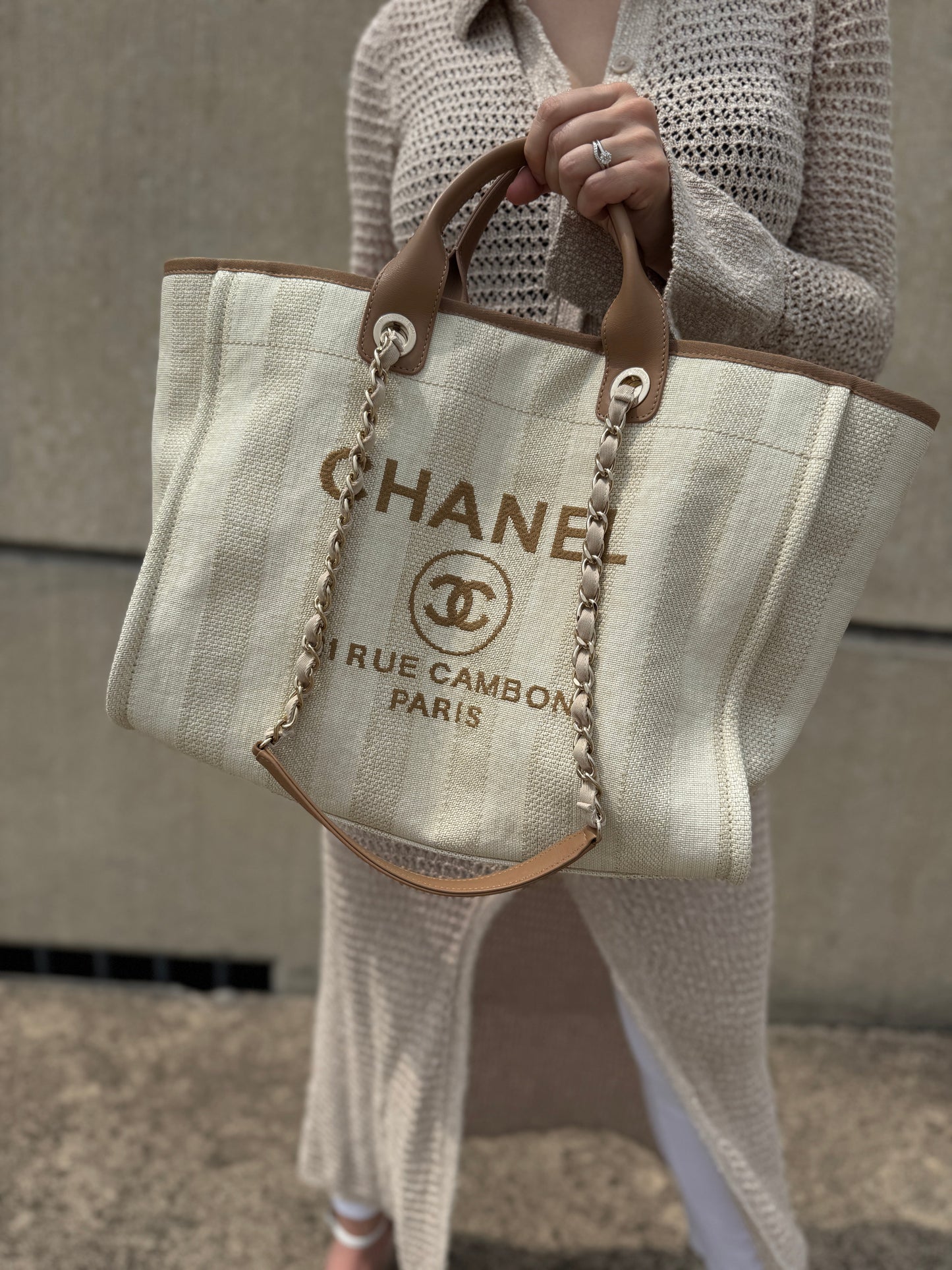 CHANEL Deauville Striped Medium Straw Raffia Beige Tan Shopping Tote