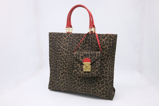 Fendi Shoulder Bag in Leopard Canvas & Red Leather