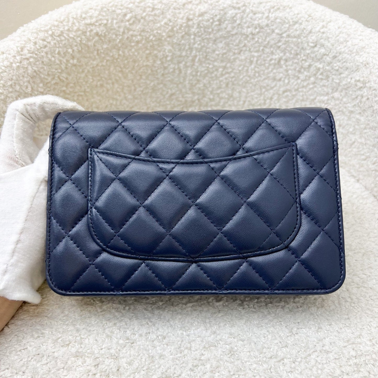 Chanel Classic Wallet on Chain WOC in Navy Lambskin and LGHW (Model: AP0250) Crossbody