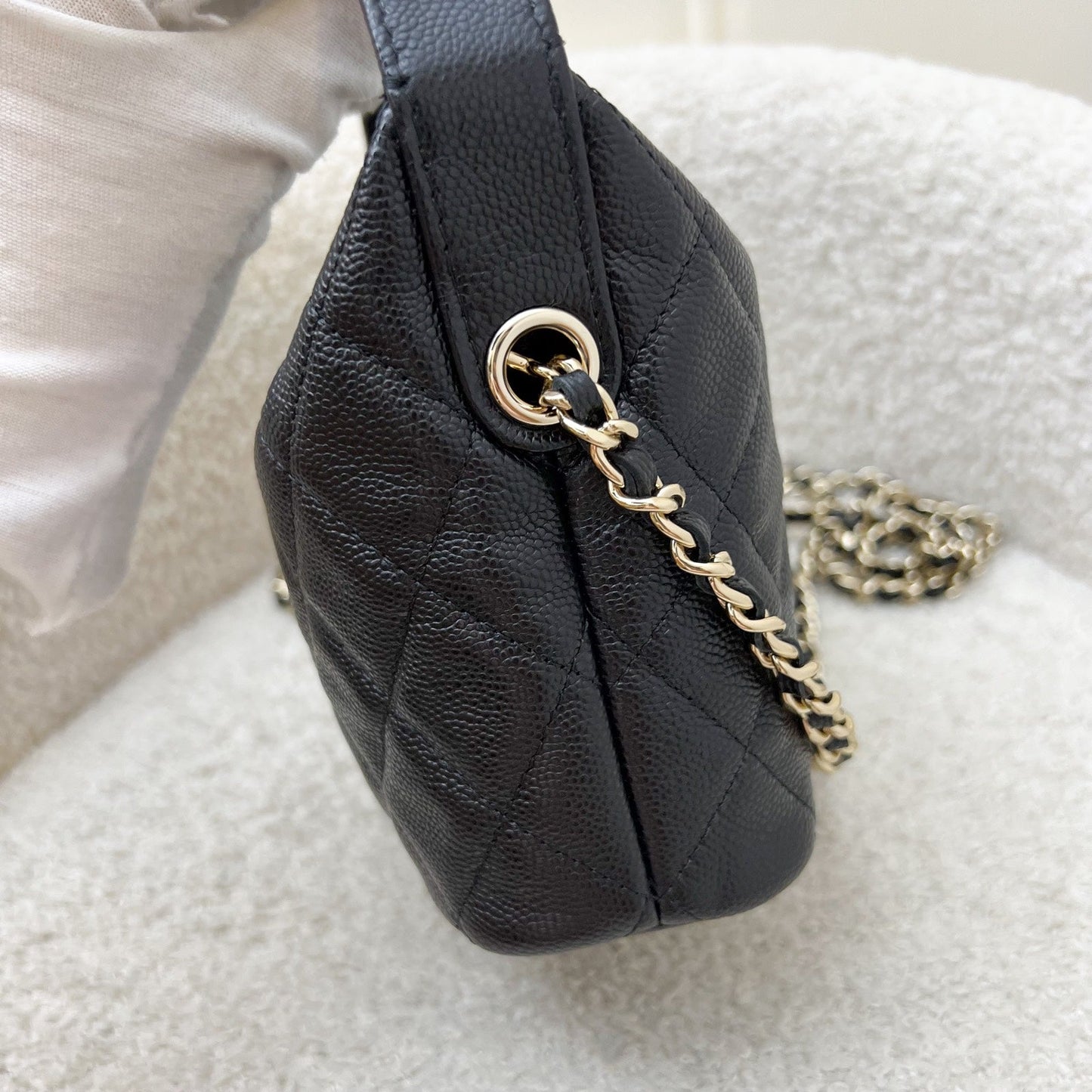 Chanel 25C Quilted Hobo Clutch on Chain in Black Caviar and LGHW (Model: AP4386) Shoulder Bag